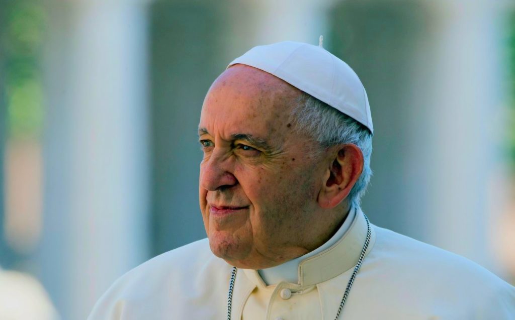 1444x920_le-pape-francois-au-vatican-le-27-avril-2022