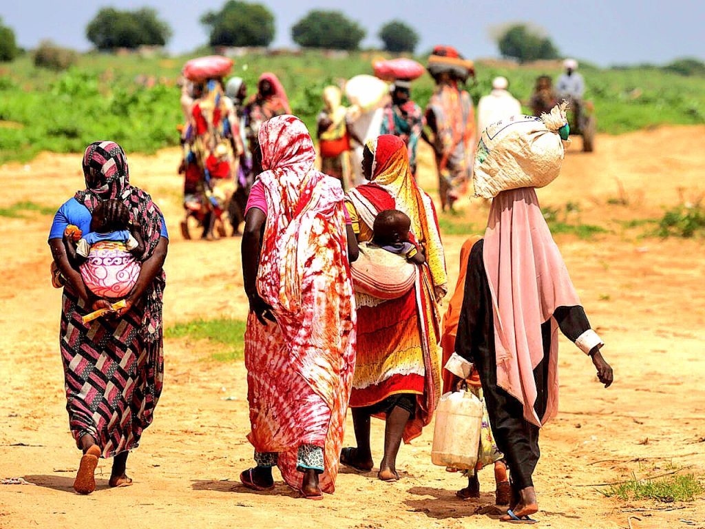 2023-08-02T122343Z_1583658533_RC2KF2A3GOE0_RTRMADP_3_SUDAN-POLITICS-CHAD-REFUGEES
