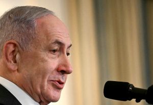 Benjamin-Netanyahu-participe-a-une-conference-de-presse-avec-Donald-Trump-dans-la-salle-a-manger-d-Etat-de-la-Maison-Blanche-a-Washington-DC-le-29-septembre-2025-2153475